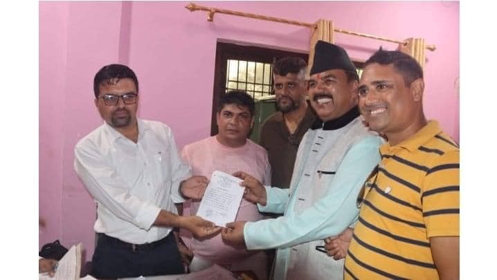 अन्तत: एमालेको आधिकारिक उमेद्वार बासुदेव घिमिरे