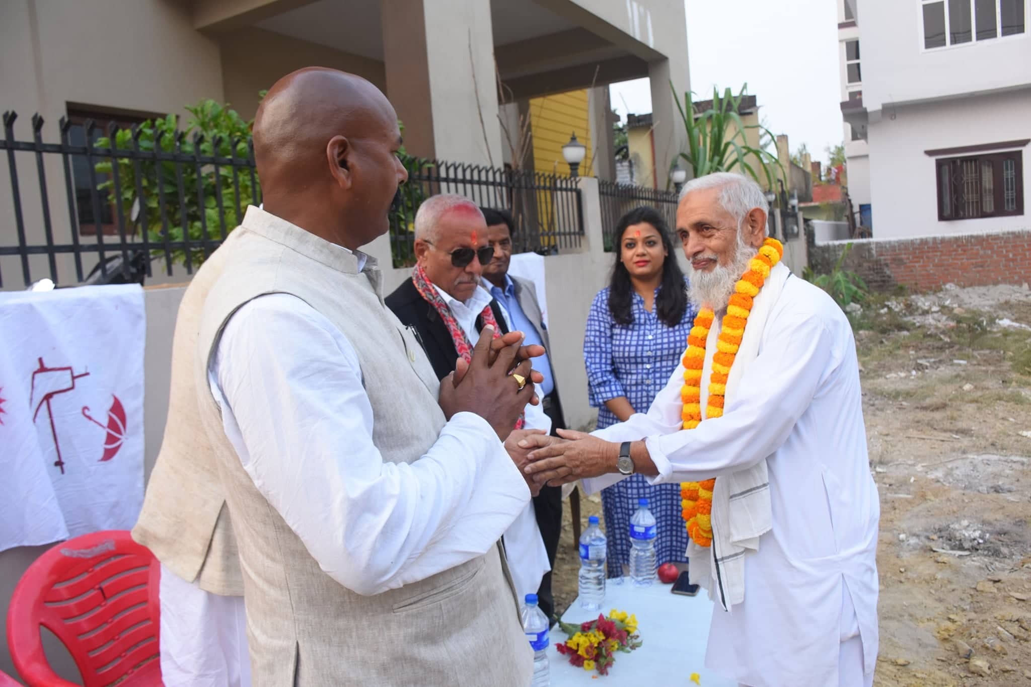 डेरावालालाई जिताउने की रैथानेलाई जिताउने भैरहवाबासीले सोच्नुपर्ने : निरञ्जन थापा