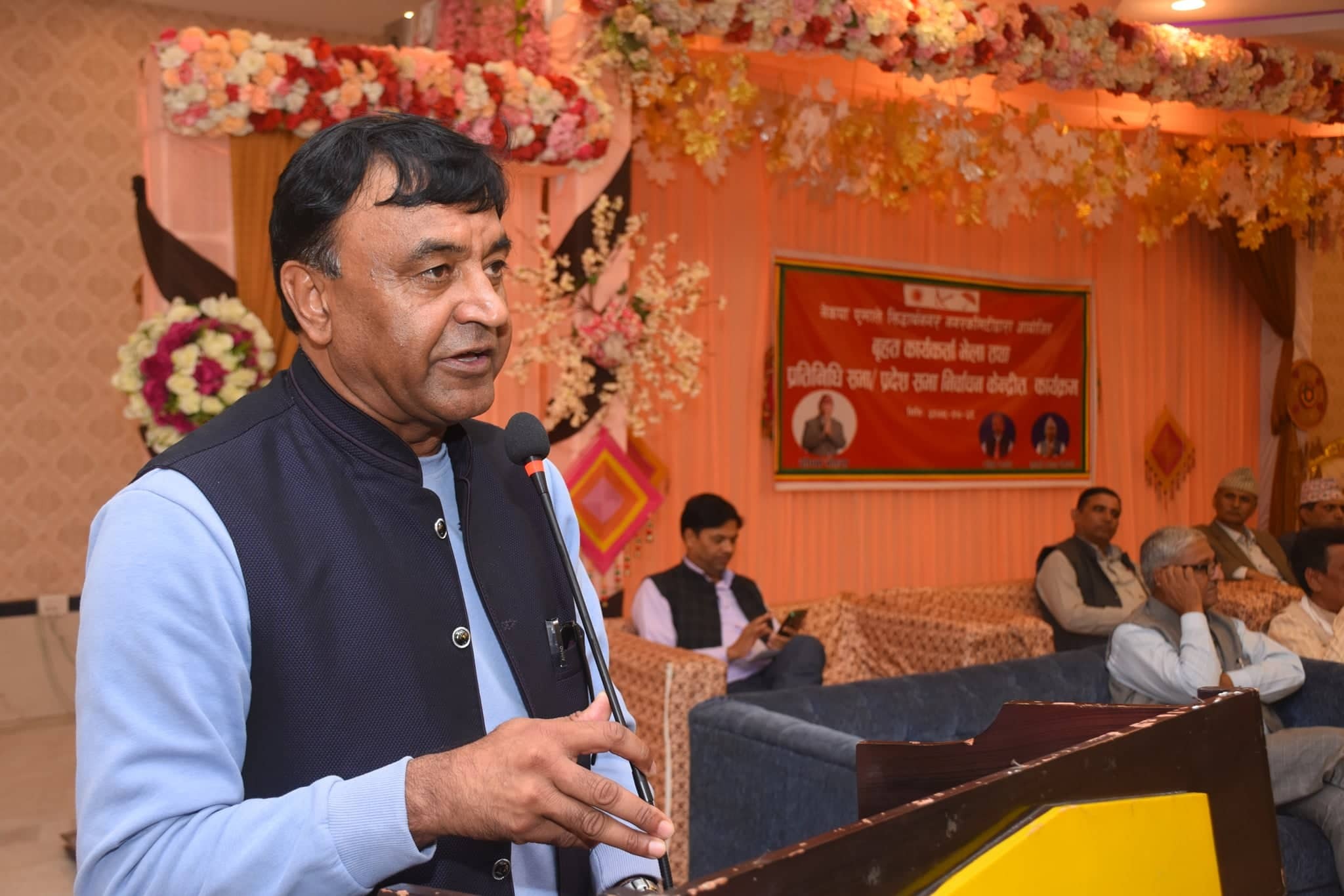 बुढो रुख ढाल्नुपर्छ, भैरहवाका धर्तीपुत्र बोहरालाई जिताउनुपर्छ : खिमलाल भट्टराई