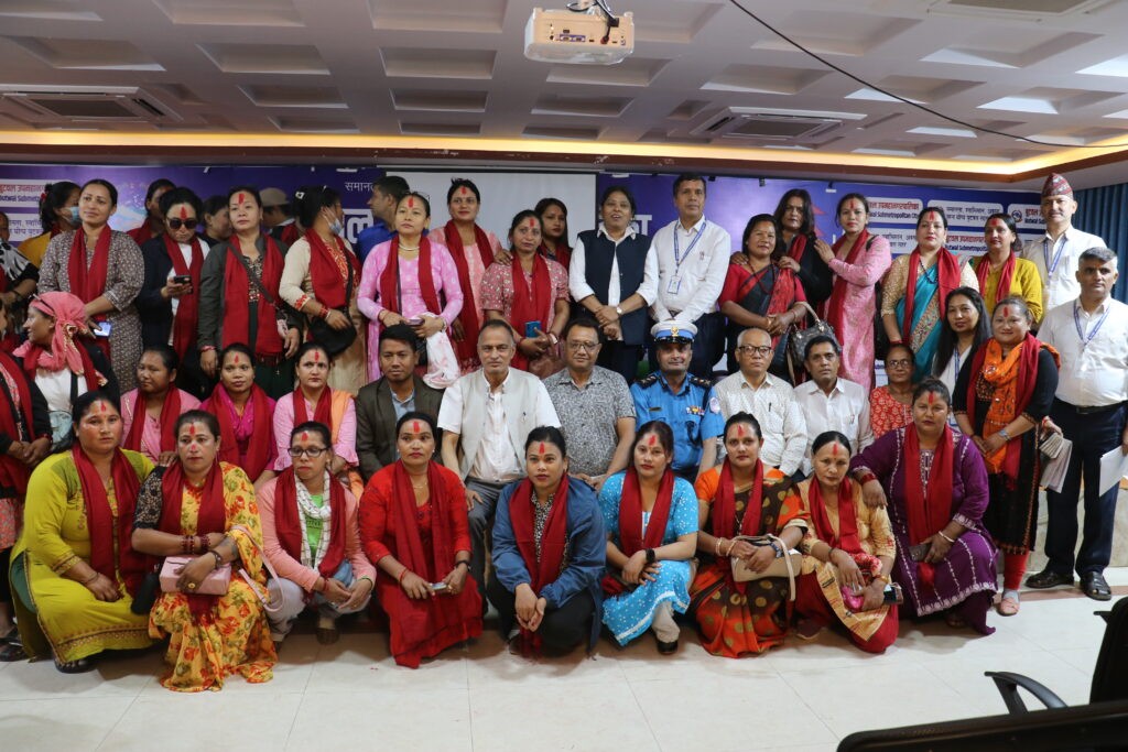 श्रमिक दिवसको अवसरमा बुटवलमा ईरिक्सा तथा टेम्पो चालक महिलाहरुलाई सम्मान