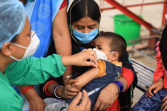 नेपालमा जन्मदर घट्दो, बजारमा भारतीय बढ्दो !