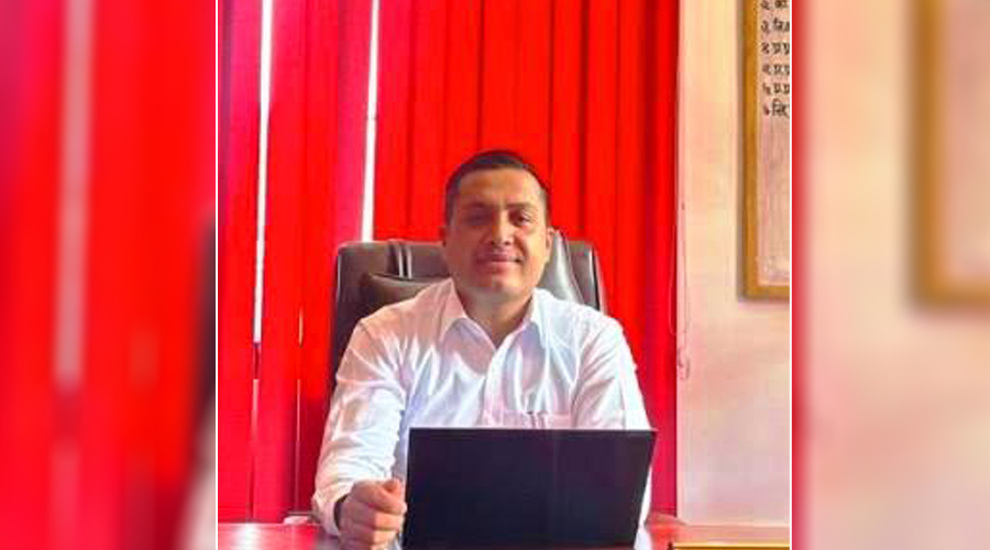 बागलुङका एक मतदान अधिकृतको जिम्मेवारी खोसियो