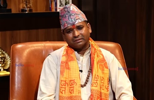 छुवाछुट र समुदायको अपमानलाई चिर्दै कृष्ण बहादुर दमाईले गरे संस्कृतबाट (आचार्य) स्नातकोत्तर