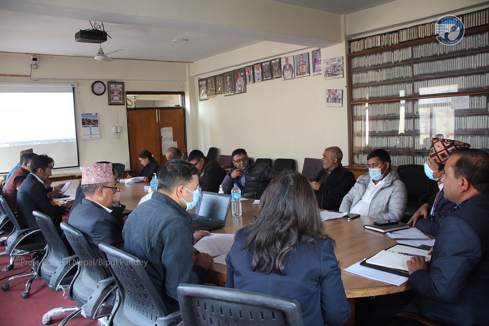 अनलाइन व्यवस्थापनका लागी मिल्दाजुल्दा अनलाइनबारे काउन्सिलमा छलफल