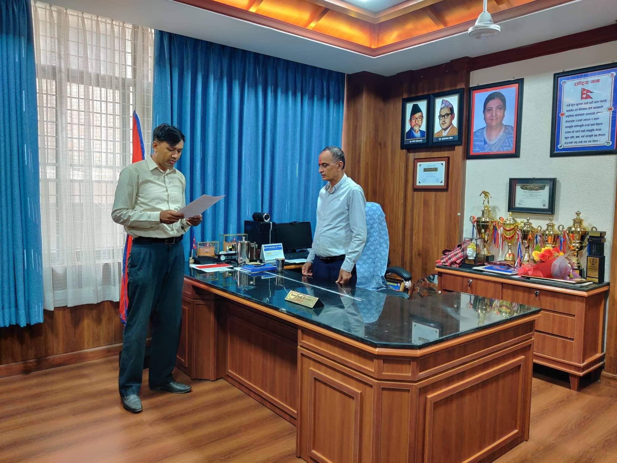 नेमकिपाद्वारा बुटवल उपमहा नगरपालिकाका मेयरलाई फोहरमैला व्यवस्थापन नगरपालिकाले गर्नु पर्ने भन्दै ध्यानकर्षण