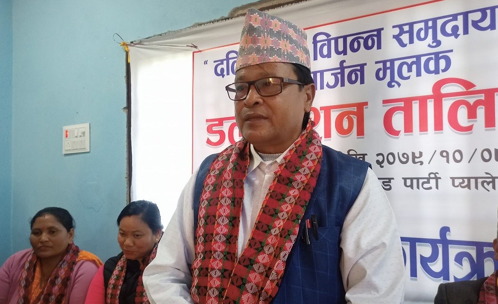 कञ्चनको वडा नं. ४ मा डल कुशन बनाउने तालिम सम्पन्न