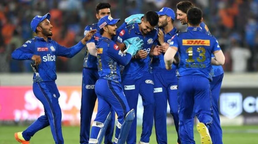 आईपीएल क्रिकेटमा मुम्बई इन्डियन्सले सनराईजर्स हैदराबादलाई हरायो