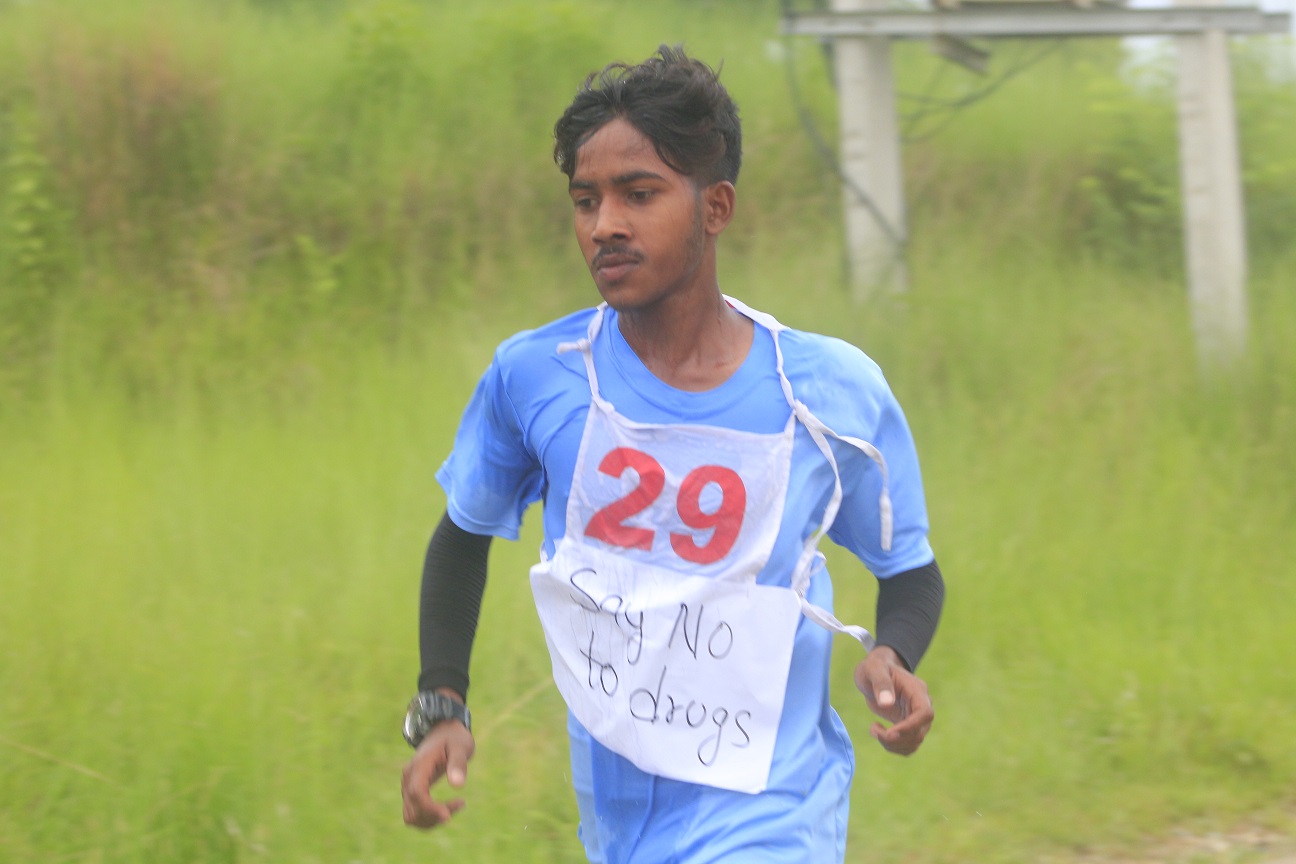 लागु पदार्थ दुर्ब्यसनी विरुद्धको मिनी म्याराथुन दौडमा भए नरसिंह लोध प्रथम