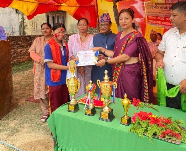 कृयटिभ लुम्बिनी इङलिस स्कुलद्वारा राष्ट्रिय तथा अन्तराष्ट्रिय खेलकुदमा विजेता विद्यार्थीहरुलाई सम्मान
