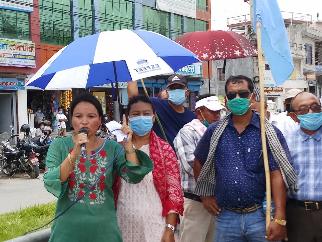 स्टोनियाको रुख काट्ने र बुद्धको मुर्ति तोडफोड गर्नेहहरुका बिरुद्ध बिरोध सभा