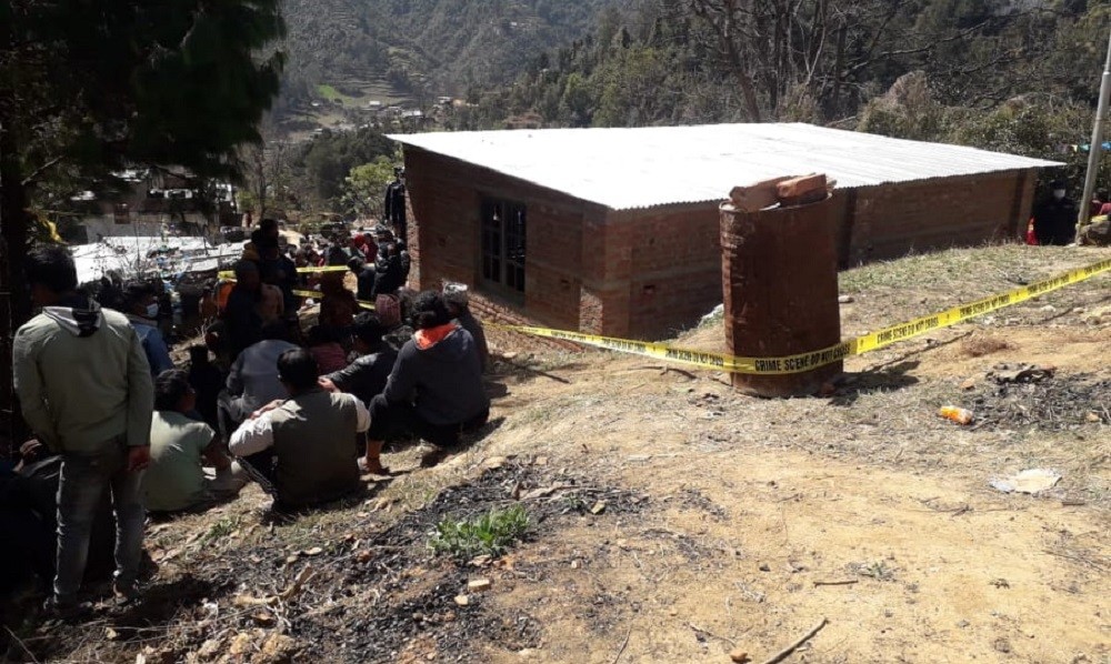 आगो बालेर सुत्दा शिशुसहित ५ जनाको मृत्यु