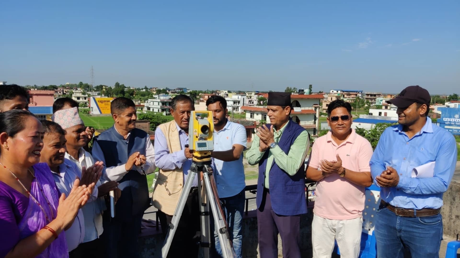 सैनामैनामा सुकुम्बासी जग्गा नापजाँच सुरु, आफ्नै कार्यकालमा लालपुर्जा वितरण गर्ने प्रतिबद्धता : मेयर फणेन्द्र शर्मा