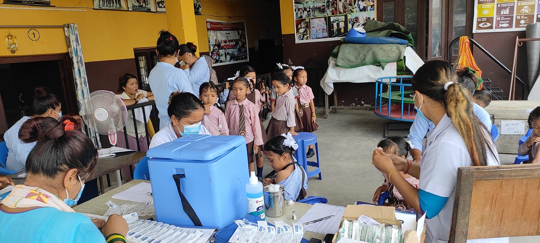 ५ बर्ष देखि ११ बर्ष सम्मकालाई कोभिड १९ बिरुद्धको फाइजर खोप लगाउन शुरु