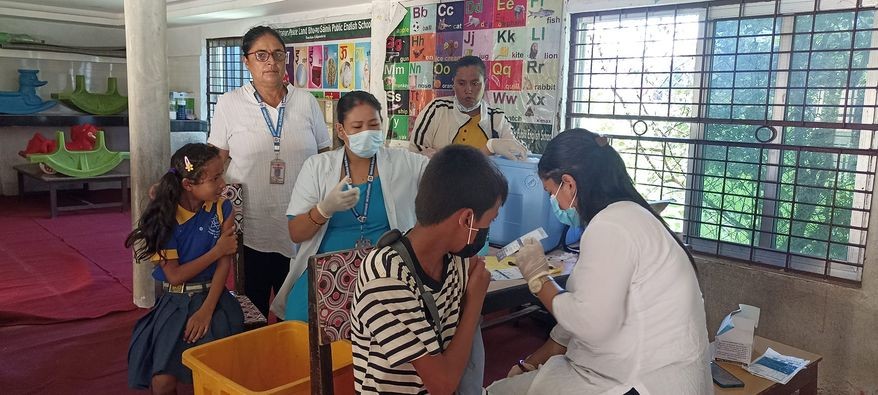 कोभिड १९ बिरुद्धको दोश्रो डोज अन्तर्गत तेश्रो दिन ११ सय बालबालिकाले खोप लगाए