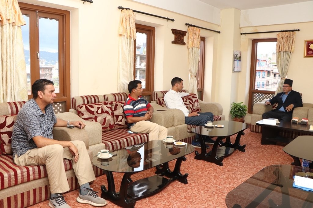 दैलेखको दुल्लू नपाका जनप्रतिनिधि भक्तपुरमा