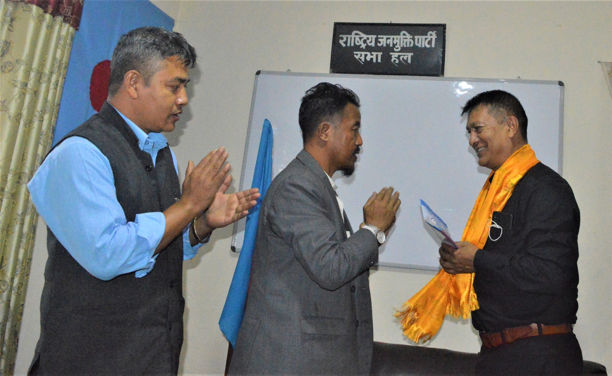 पुर्व फुटबल खेलाडी रमेश रसाईली जनमुक्तीमा प्रबेश