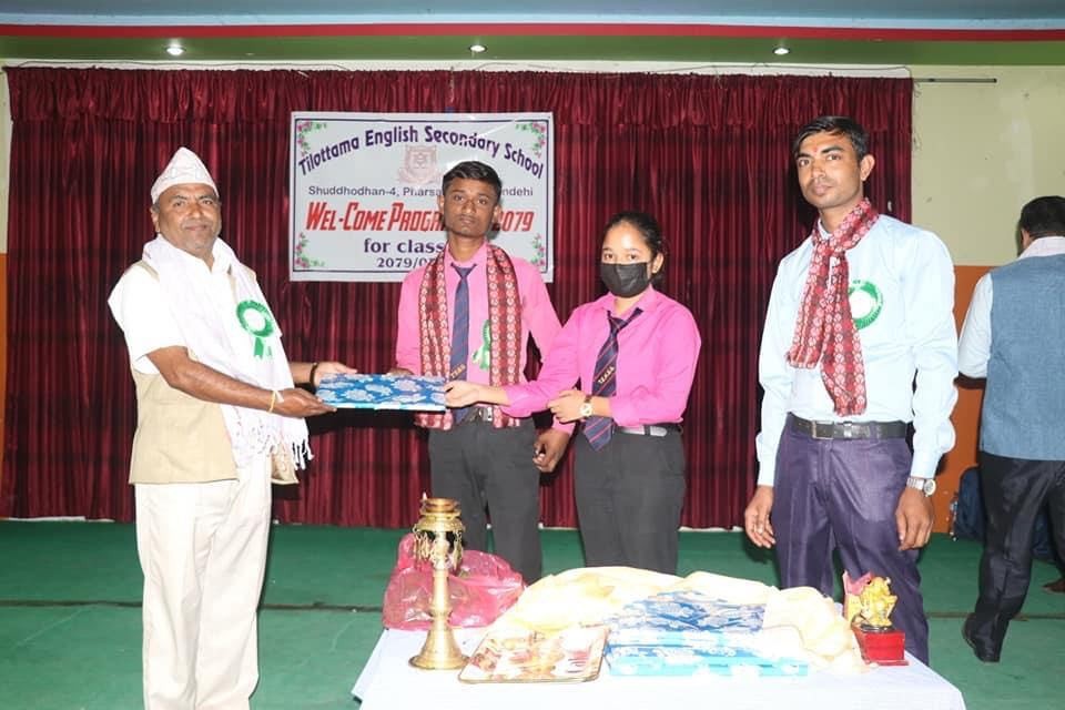 तिलत्तोमा सेकेण्डरी स्कुलमा नयाँ बिधार्थीलाई स्वागत