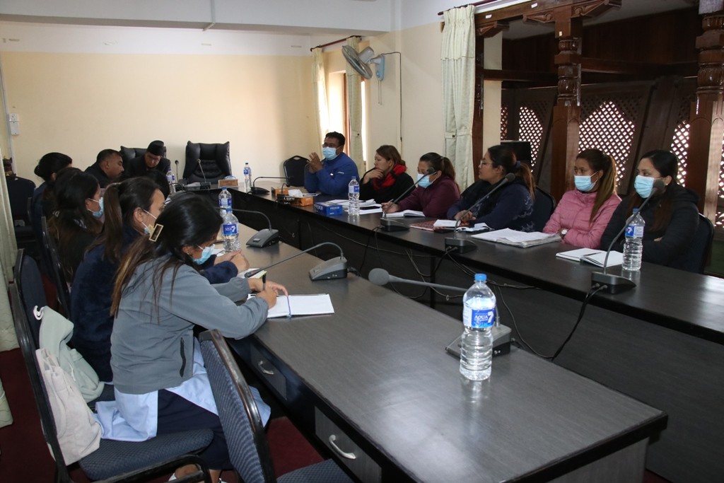 स्वास्थ्यकर्मीहरु सामाजिक कार्यकर्ताको रुपमा परिचालन हुनुपर्ने-नगर प्रमुख सुनिल प्रजापति