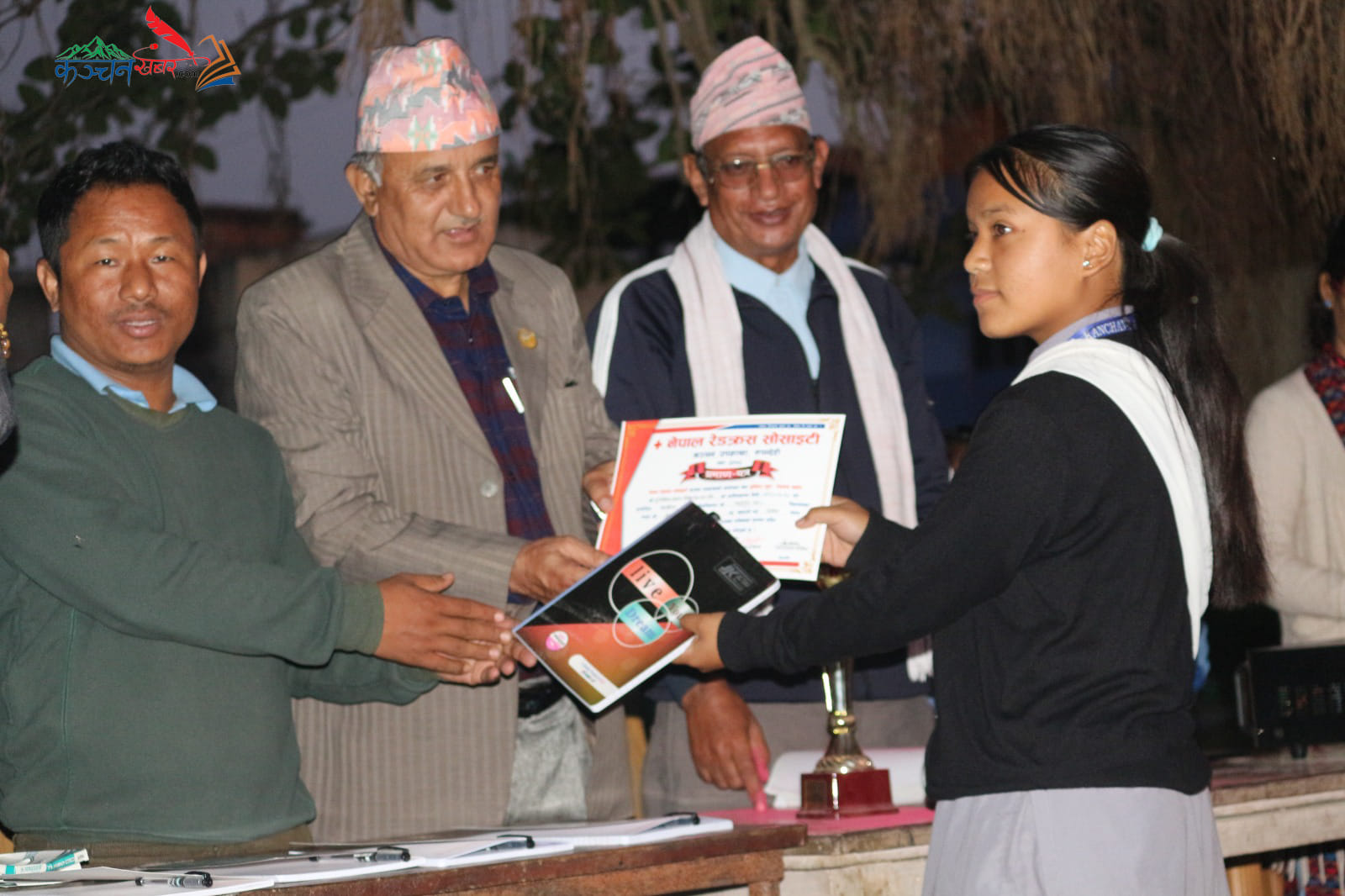 कञ्चनमा उपशाखास्तरिय निवन्ध, कविता लेखन तथा चित्रकला प्रतियोगिता सम्पन्न