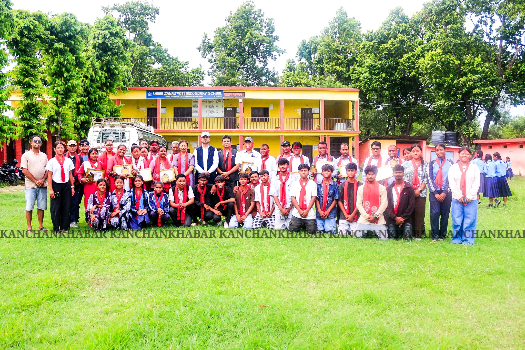 कञ्चनमा सामुदायिक बिद्यालयको इज्जत जनज्योतिले राख्यो, शतप्रतिशत नतीजा, विद्यार्थी र अभिभावहरुलाई पालिका परिक्रमा