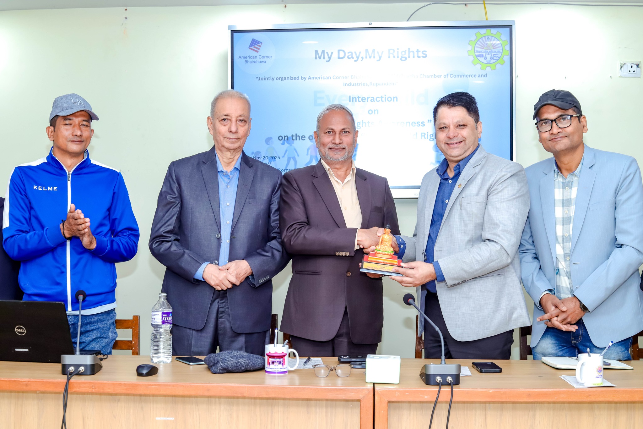 सि.उ.बा. संघ र अमेरिकन कर्नर भैरहवाले मनायो विश्व बालदिवश