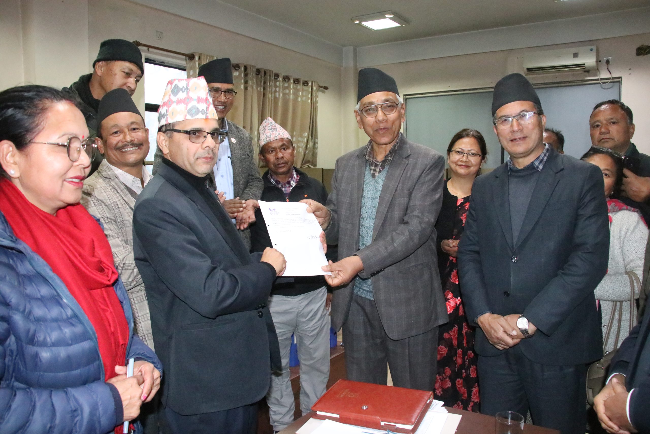 नेमकिपाको समानुपातिक उम्मेदवारको बन्दसूची आयोगमा दर्ता