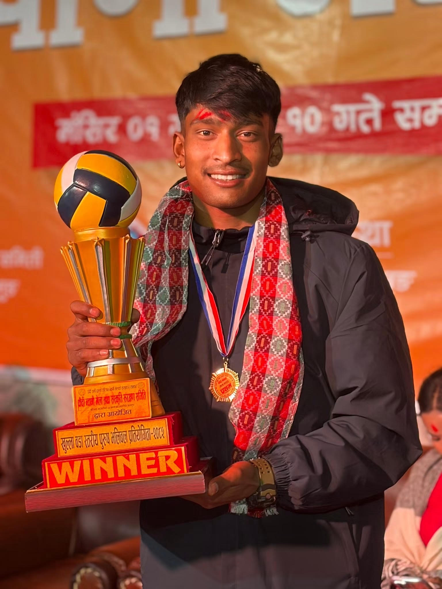 राष्ट्रिय भलिबल खेलाडी सन्तोषलाइ युकेबाट आर्थिक सहयोग