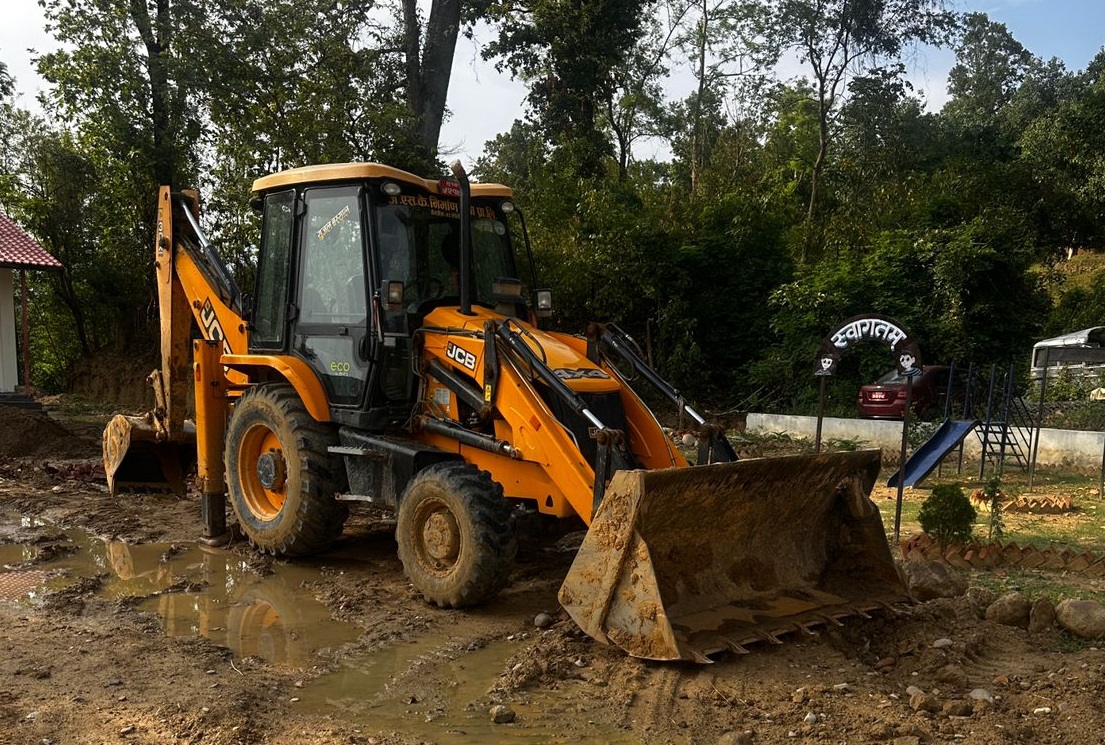 जिल्ला प्रहरीद्वारा अबैध माटो उतखननमा संलग्न सवारी साधन नियन्त्रणमा