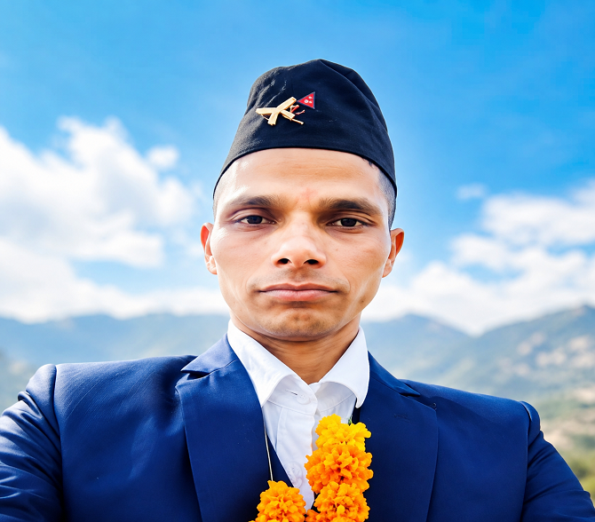  शिर्षक :   फर्किने बाटो